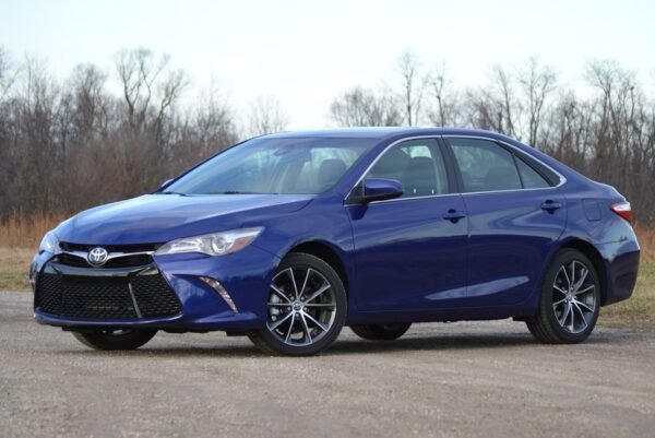 Toyota Camry 2016